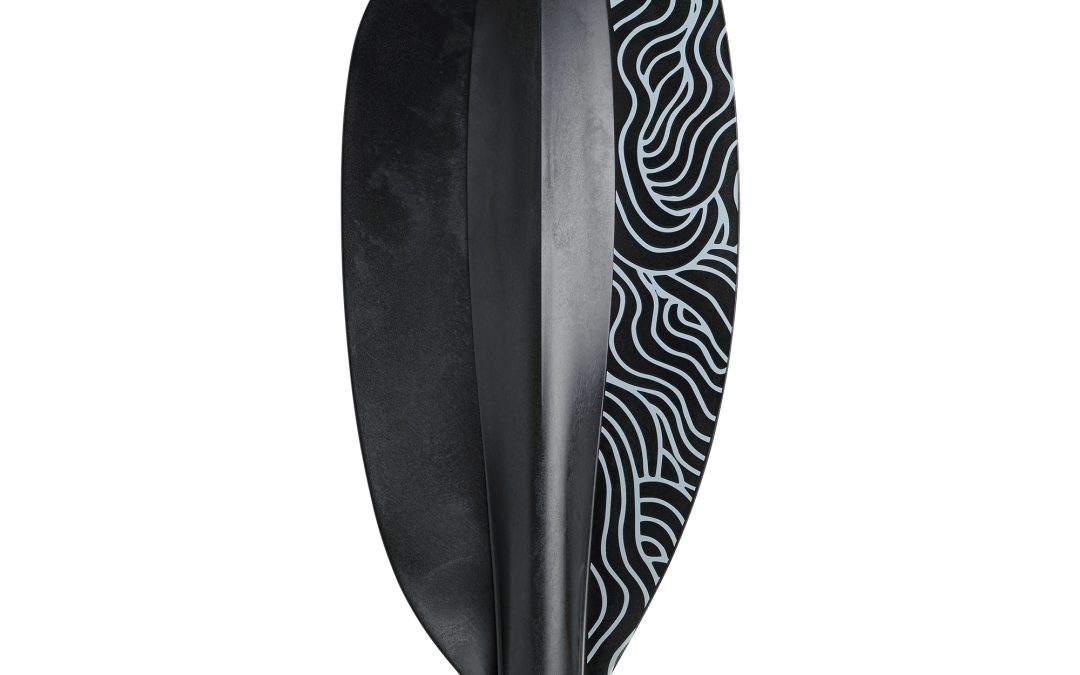 13490_MaverickPro_Black_back_flat