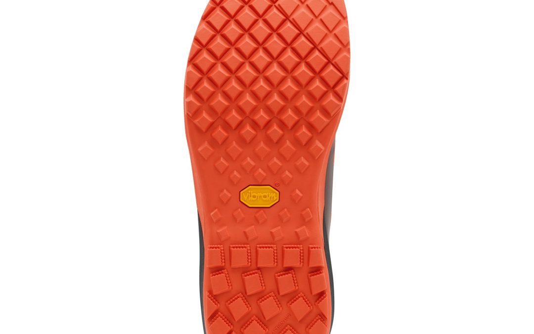 13932_Wave_Sneaker_Mandarin_sole