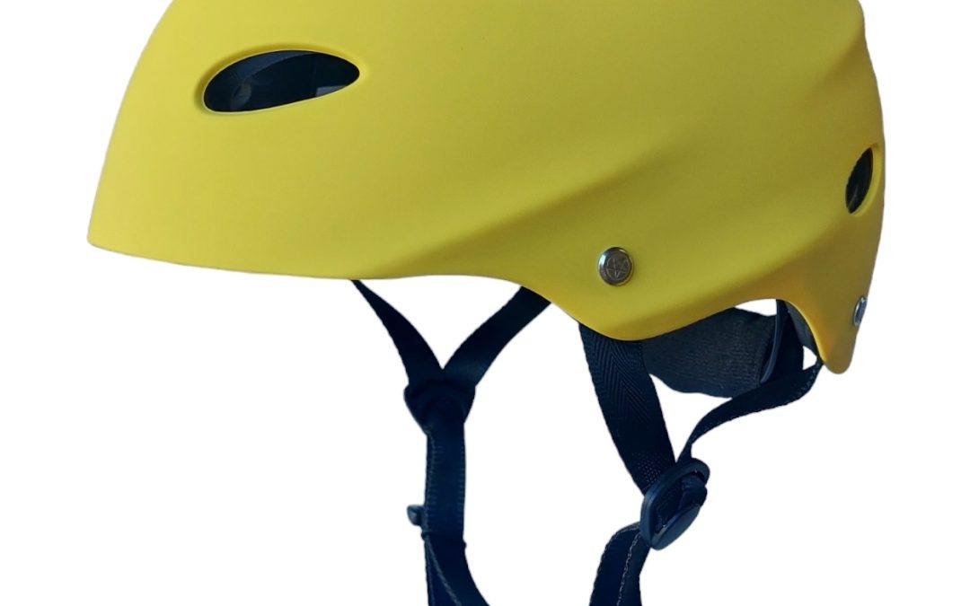 Adventure Pro Helmet left